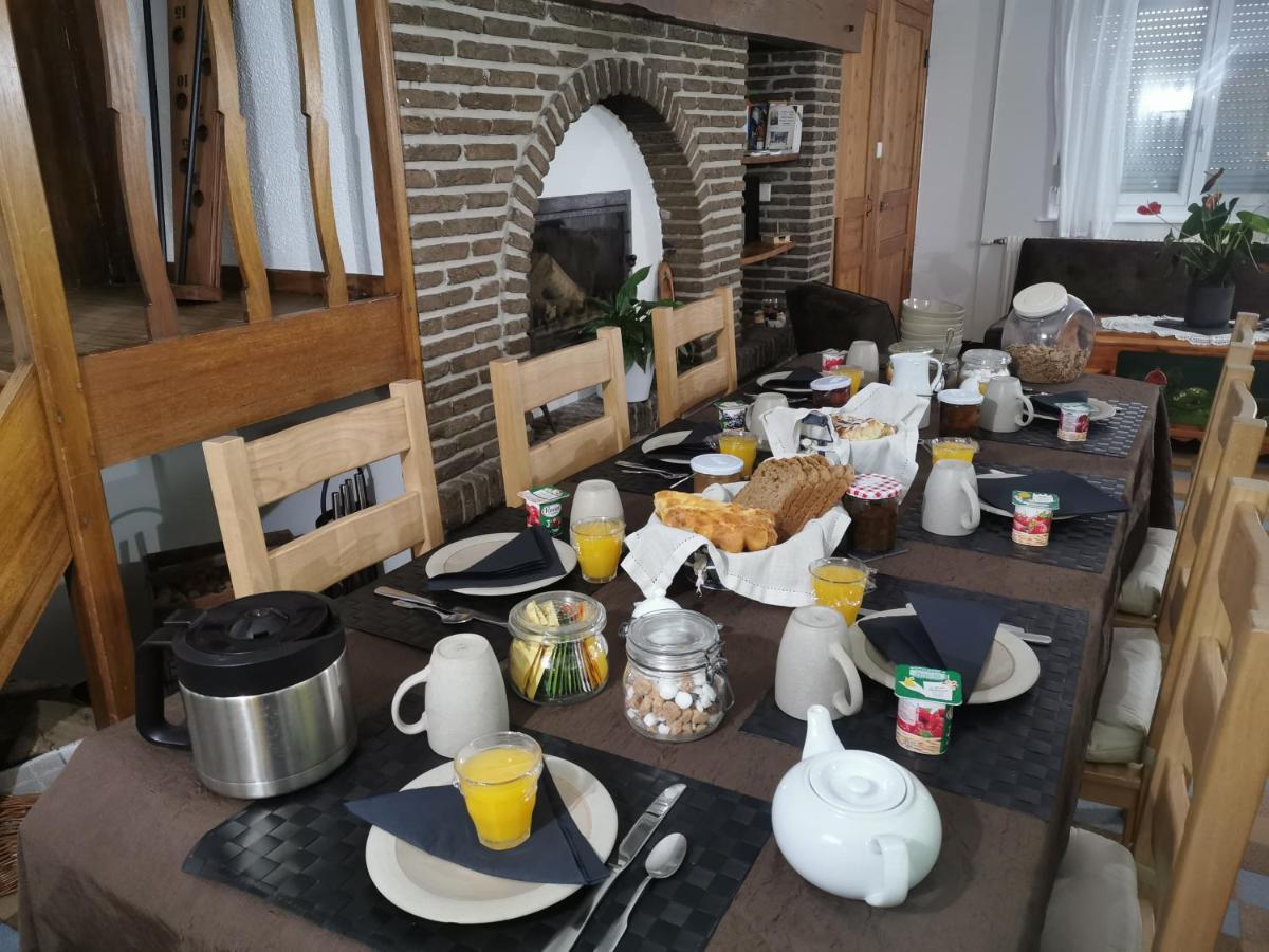 La Ferme De La Papote Acomodação com café da manhã Morbecque Exterior foto